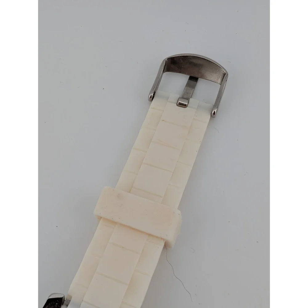 Geneva Watch Women Polka Dot Dial Crystal Bezel White Silicone Band- New Battery